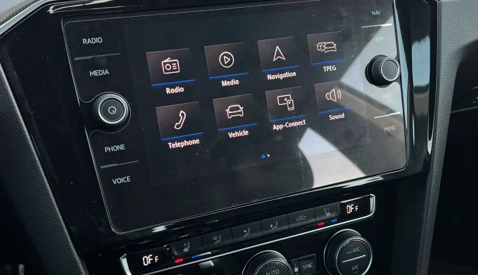 Volkswagen Arteon  - 2019