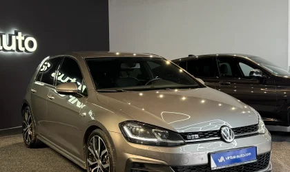 Volkswagen Golf  - 2017