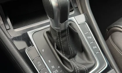 Volkswagen Golf  - 2017