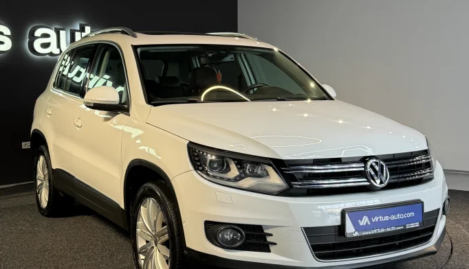 Volkswagen Tiguan  - 2015
