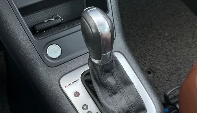 Volkswagen Tiguan  - 2015