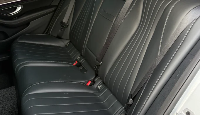 Mercedes-Benz E-Class  - 2019