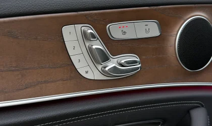 Mercedes-Benz E-Class  - 2019