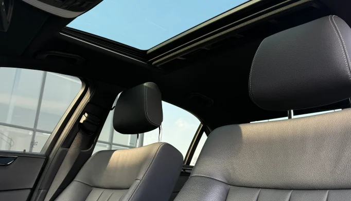 Mercedes-Benz E-Class  - 2016