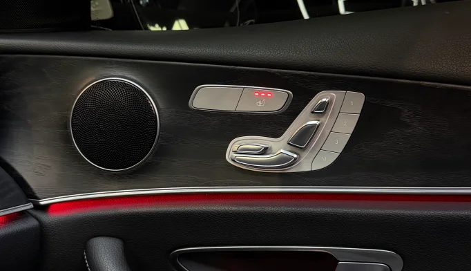 Mercedes-Benz E-Class  - 2016