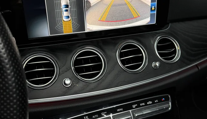 Mercedes-Benz E-Class  - 2016