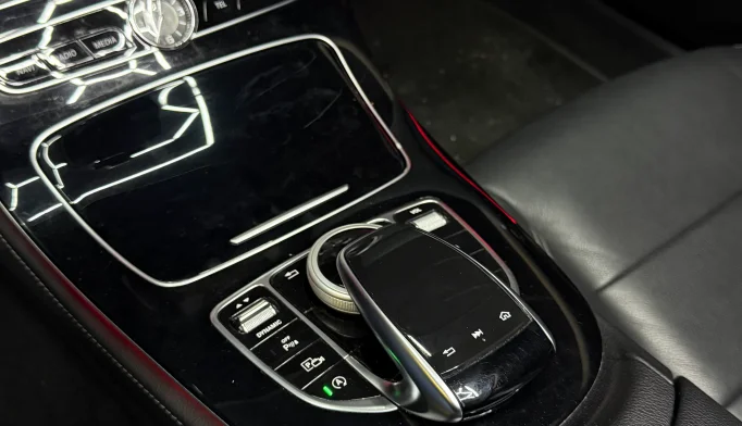 Mercedes-Benz E-Class  - 2016