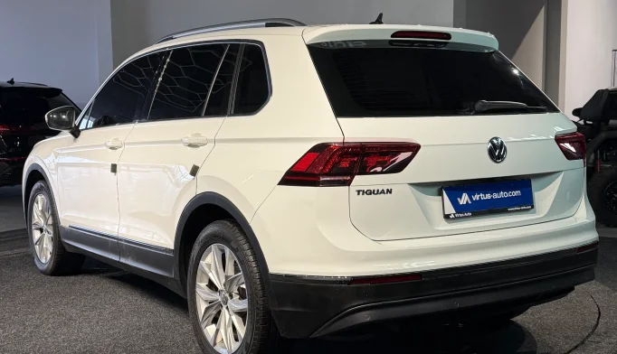 Volkswagen Tiguan  - 2020