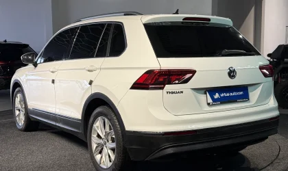 Volkswagen Tiguan  - 2020