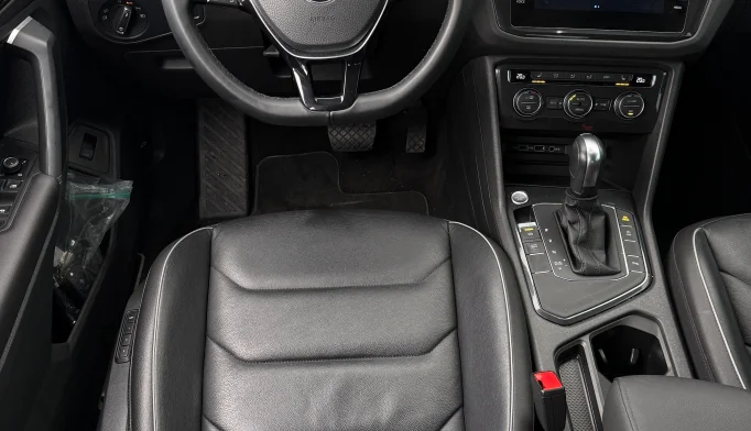 Volkswagen Tiguan  - 2020