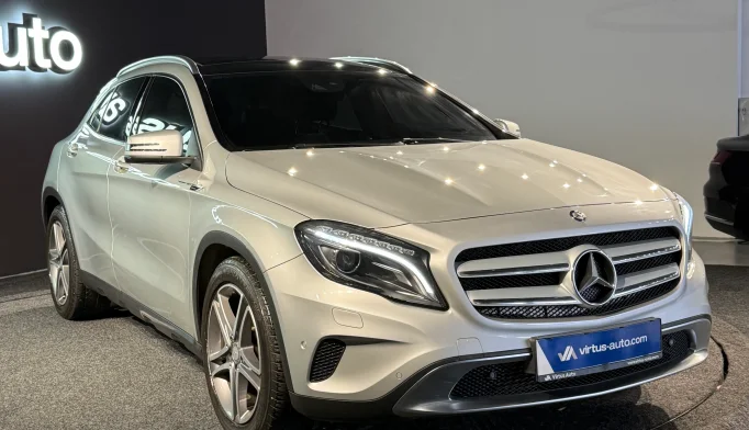 Mercedes-Benz GLA-Class  - 2016