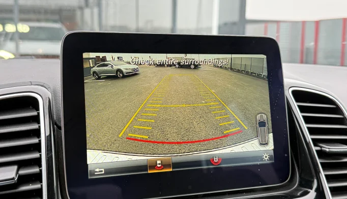 Mercedes-Benz GLE  - 2016