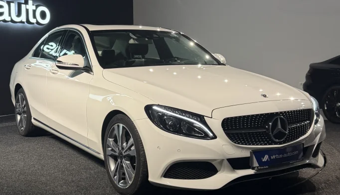 Mercedes-Benz C-Class  - 2017