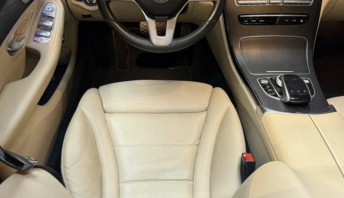 Mercedes-Benz C-Class  - 2019