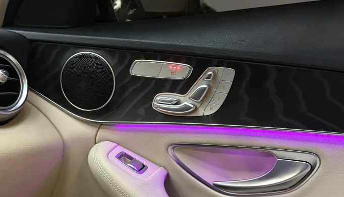 Mercedes-Benz C-Class  - 2019