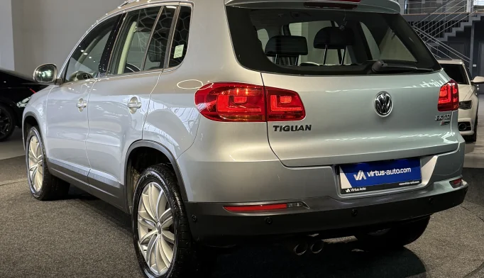 Volkswagen Tiguan  - 2016