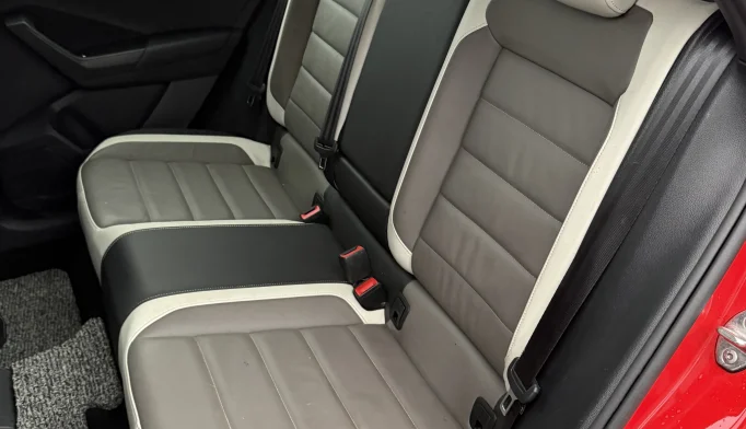 Volkswagen T-Roc  - 2022