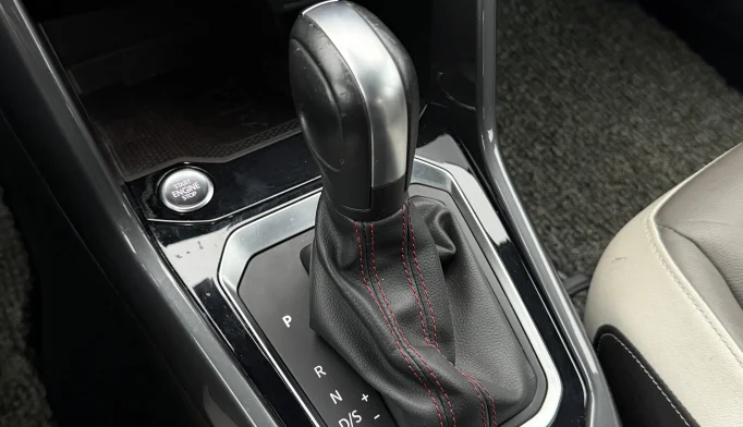 Volkswagen T-Roc  - 2022