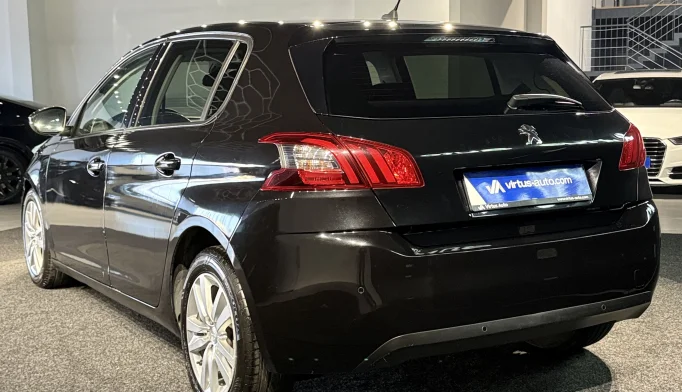 Peugeot 308  - 2018