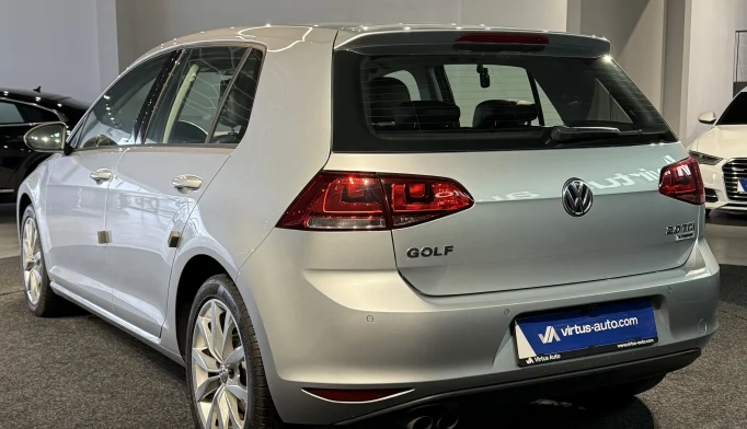 Volkswagen Golf  - 2016