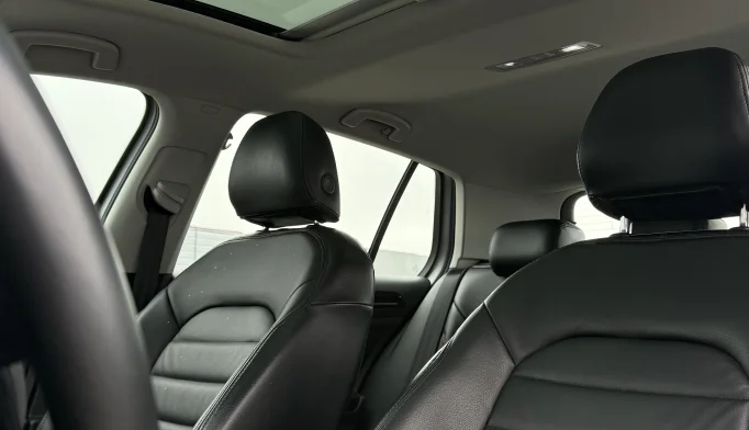 Volkswagen Golf  - 2016