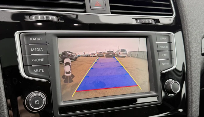 Volkswagen Golf  - 2016