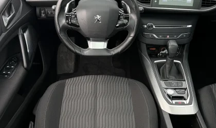 Peugeot 308  - 2017