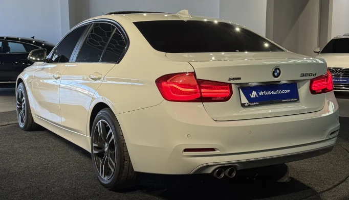 BMW 3 Series  - 2016