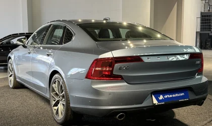 Volvo S90  - 2018