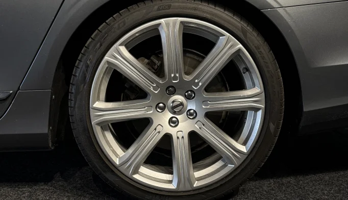Volvo S90  - 2018