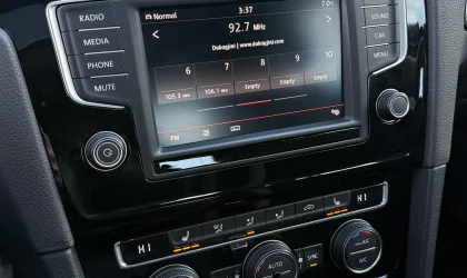 Volkswagen Golf  - 2016