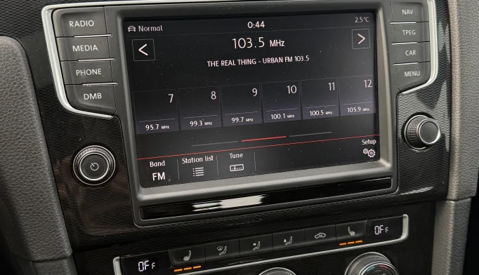 Volkswagen Golf  - 2016