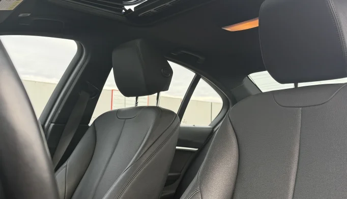 BMW 3 Series  - 2018