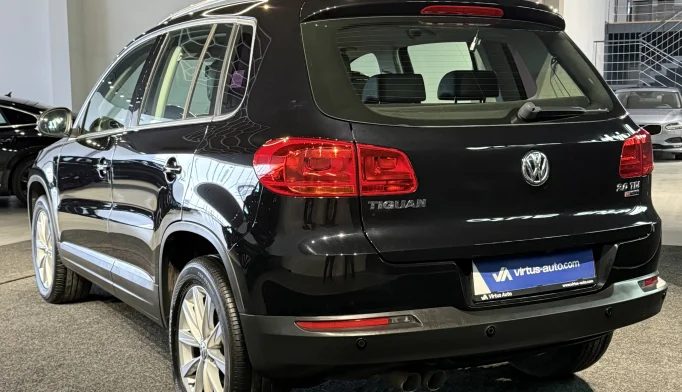 Volkswagen Tiguan  - 2016