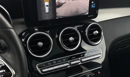 Mercedes-Benz GLC  - 2021