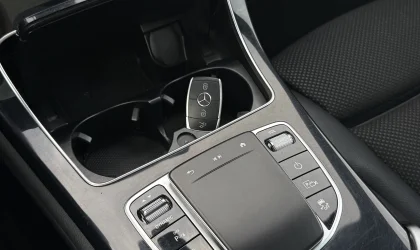 Mercedes-Benz GLC  - 2021