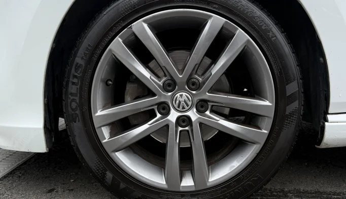 Volkswagen Polo  - 2016