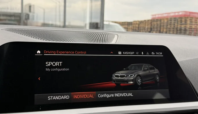 BMW 3 Series  - 2019