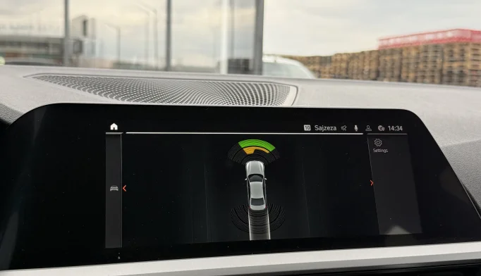 BMW 3 Series  - 2019