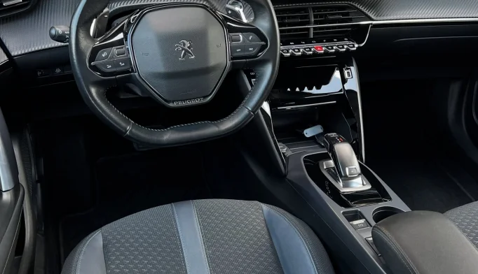 Peugeot 2008  - 2021
