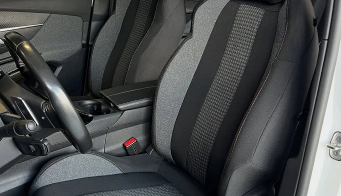 Peugeot 3008  - 2021