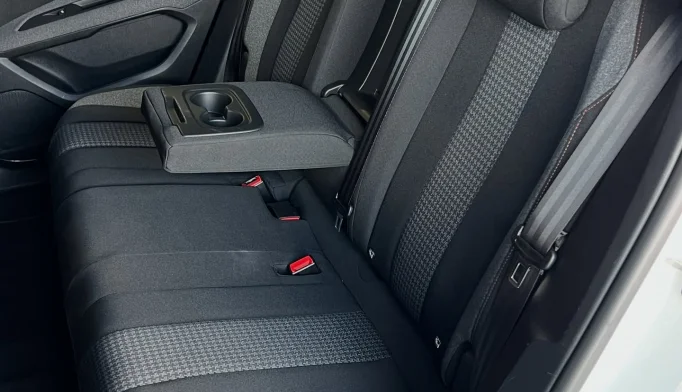 Peugeot 3008  - 2021