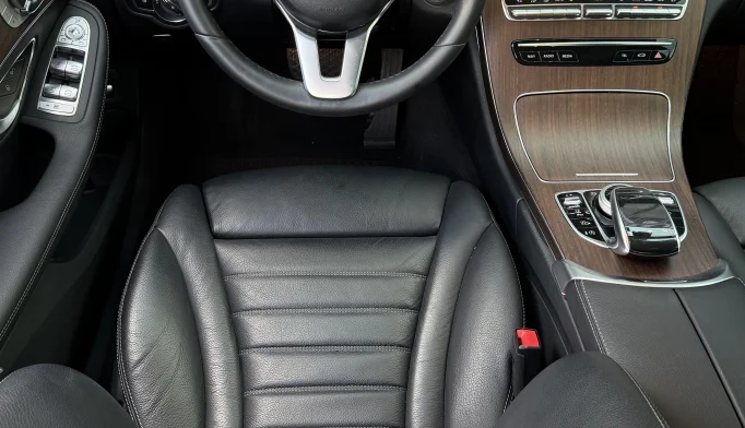 Mercedes-Benz C-Class  - 2019