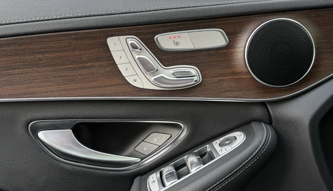 Mercedes-Benz C-Class  - 2019
