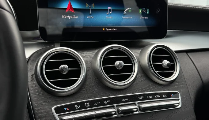 Mercedes-Benz C-Class  - 2019