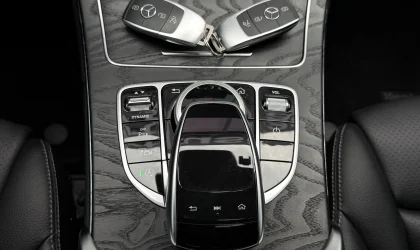 Mercedes-Benz C-Class  - 2019