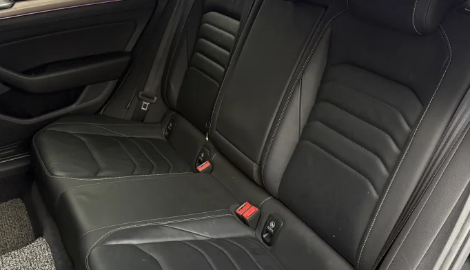 Volkswagen Arteon  - 2019