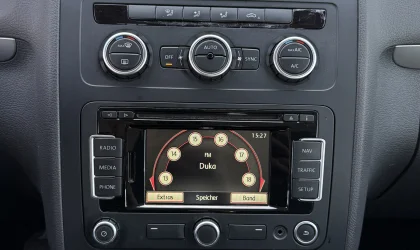 Volkswagen Touran  - 2015