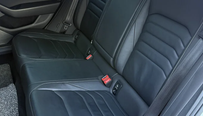 Volkswagen Arteon  - 2019