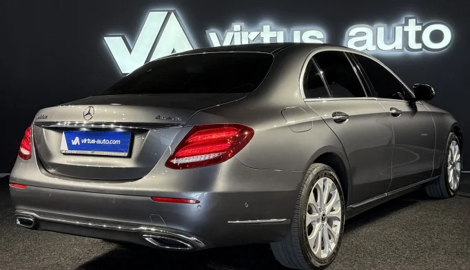 Mercedes-Benz E-Class  - 2017
